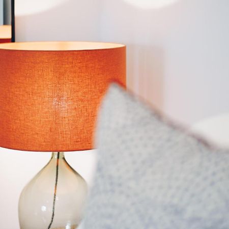 South Street Apartments Chichester Bagian luar foto