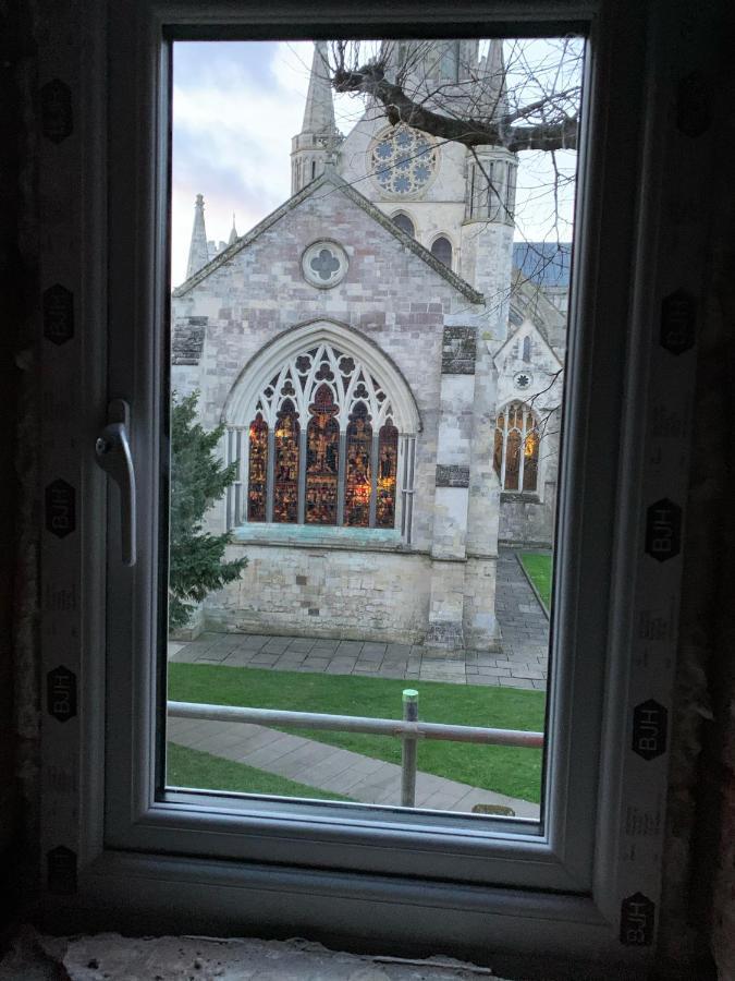 South Street Apartments Chichester Bagian luar foto