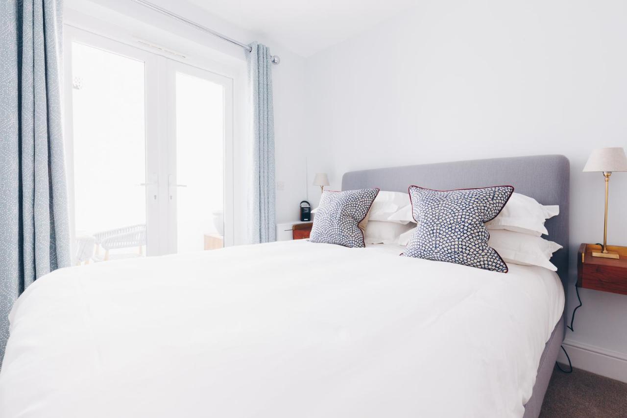 South Street Apartments Chichester Bagian luar foto
